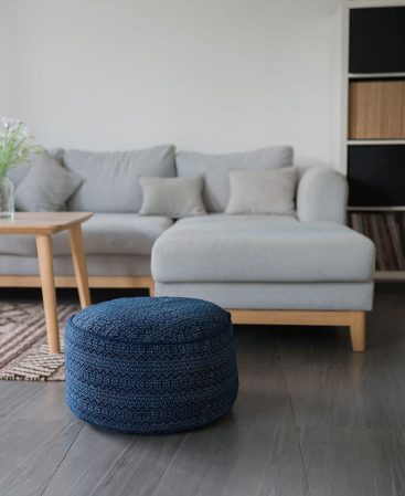 Blue and white contrasting colors make this floor pouf something special.