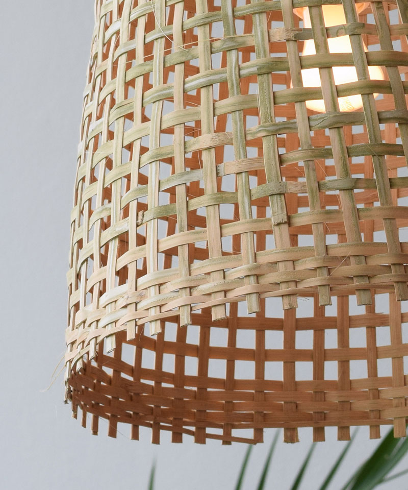 Close-Up-Cone-Shaped-Thick-Woven-Bamboo-Pendant-Light-Lamp