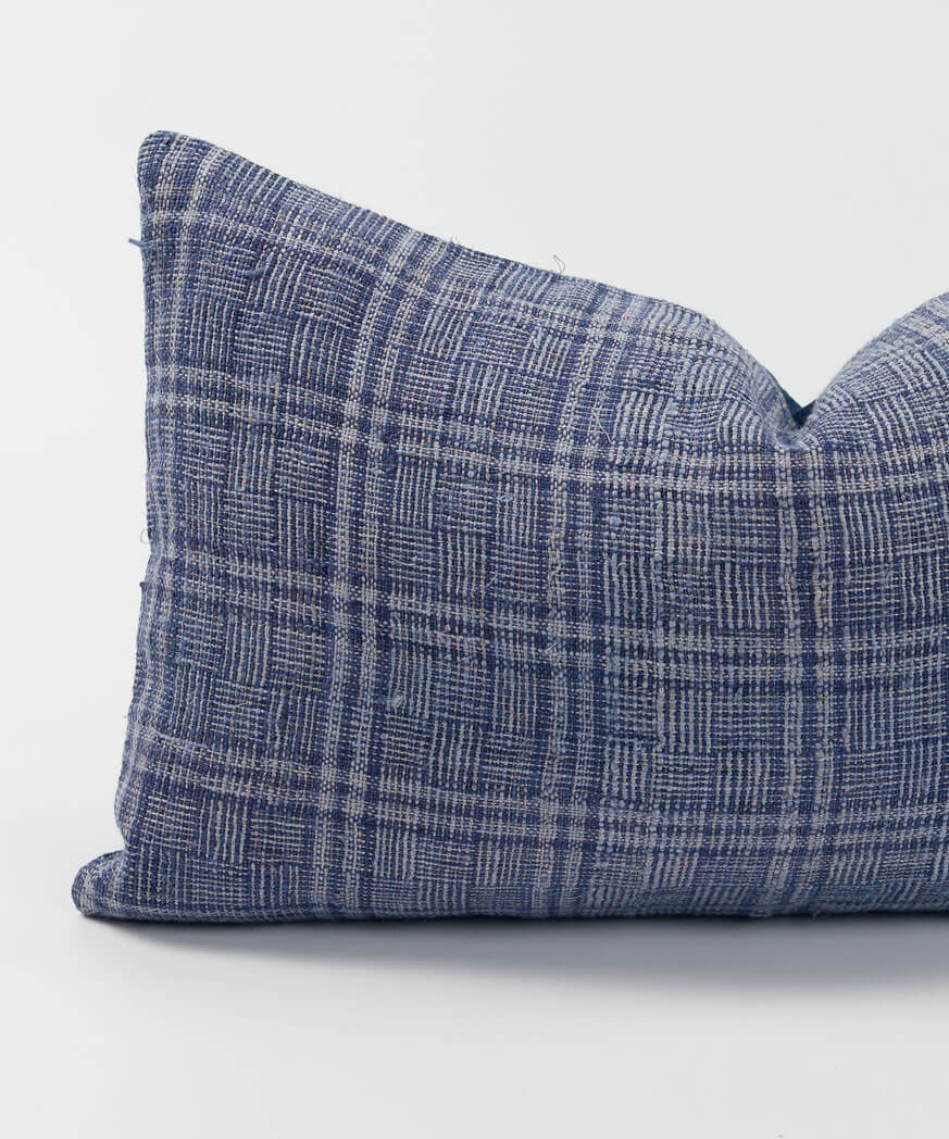 Indigo hemp strands have been interwoven to create a thick textile.