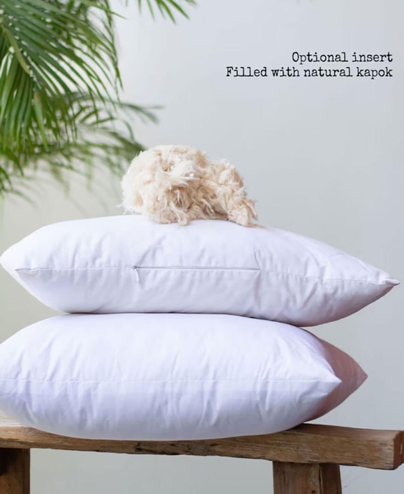 Organic kapok pillow inserts for an eco-friendly cushion experience.