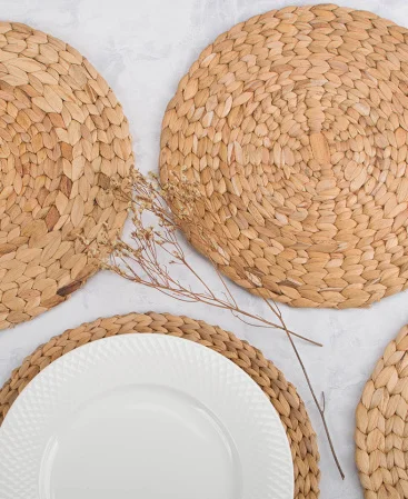 Set of 4 Handwoven Water Hyacinth Placemats