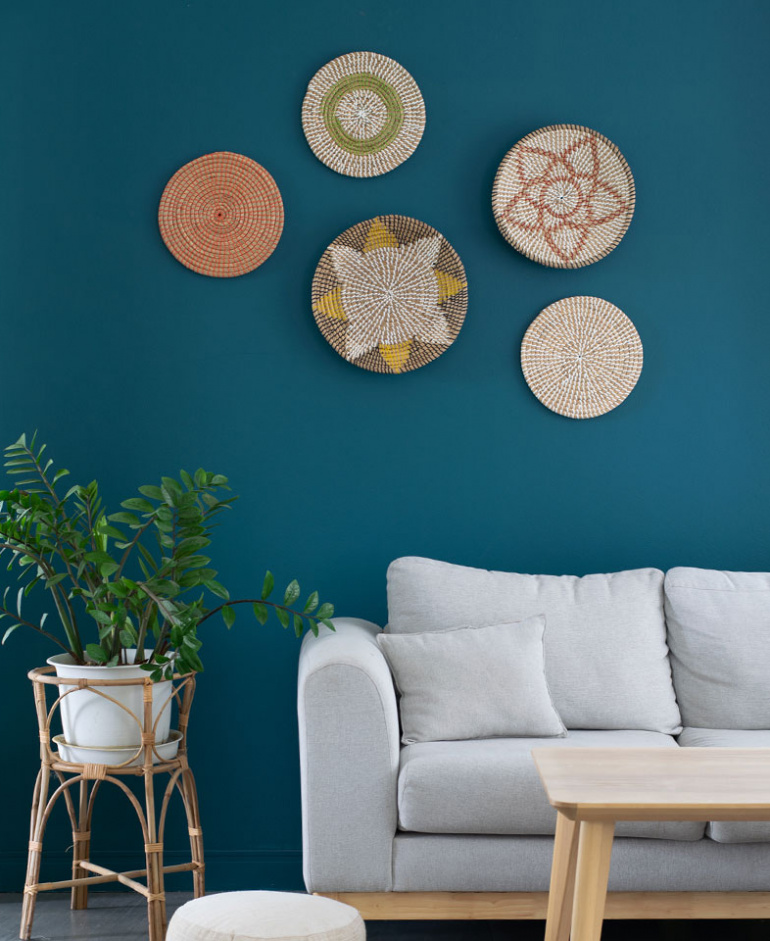 COLOR Set of 5 Handwoven Water Hyacinth Wall Decor