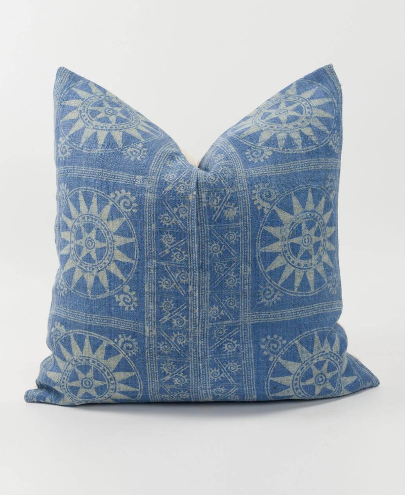 Vintage pillow cover made with ethnic fabric.